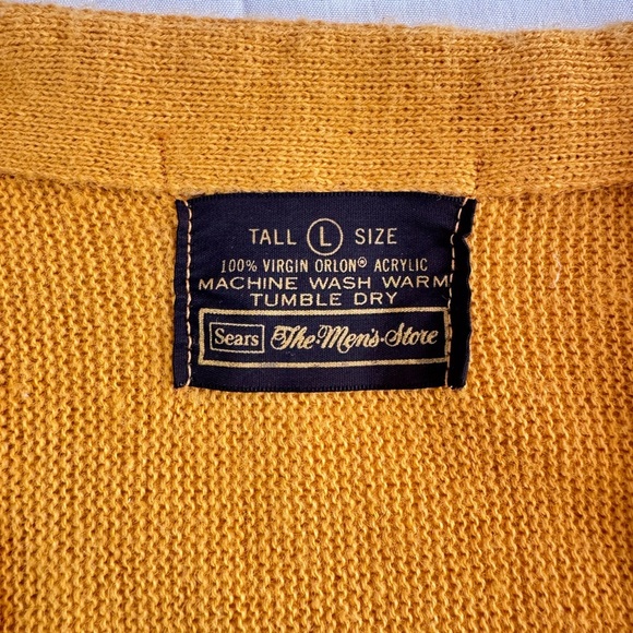 The Men's Store Yellow vintage Cardigan Sweater V-Neck Knit NWOT - Picture 7 of 9